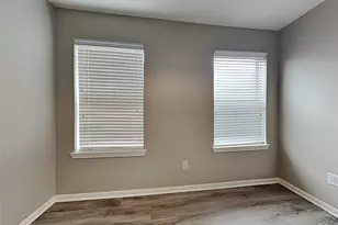 16326 Royal Fort Ln, Houston, TX 77073 - Photo 5