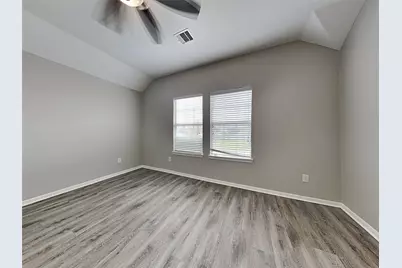 16326 Royal Fort Lane, Houston, TX 77073 - Photo 9