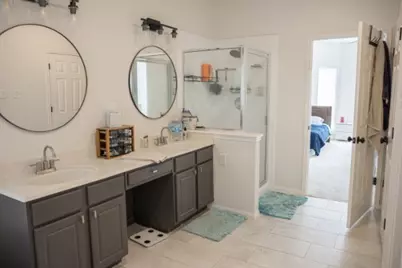 315 Vantage Pointe Circle, League City, TX 77573 - Photo 11