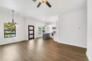 4818 Paula St, Houston, TX 77033 - Photo 3