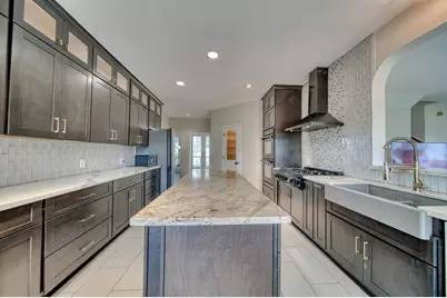 9606 Oakland Lake Way, Missouri City, TX 77459 - Photo 23