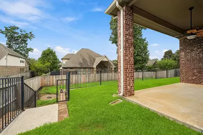 1503 Graystone Hills Drive, Conroe, TX 77304 - Photo 25