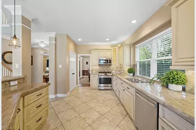 2302 Palm Circle, Seabrook, TX 77586 - Photo 9