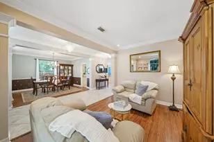 2302 Palm Cir, Seabrook, TX 77586 - Photo 5