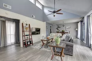 25810 Fairbrook Ln, Spring, TX 77373 - Photo 9