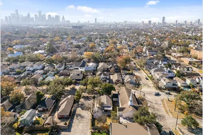 943 Pecore Street, Houston, TX 77009 - Photo 9