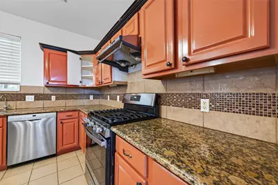 12214 Doe Meadow Drive, Stafford, TX 77477 - Photo 11