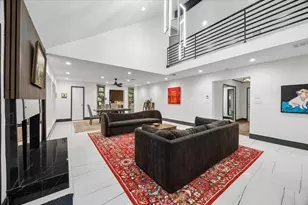 14919 Woodthorpe Ln, Houston, TX 77079 - Photo 21