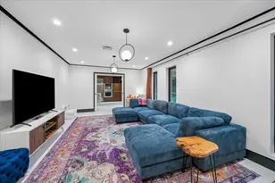 14919 Woodthorpe Ln, Houston, TX 77079 - Photo 11
