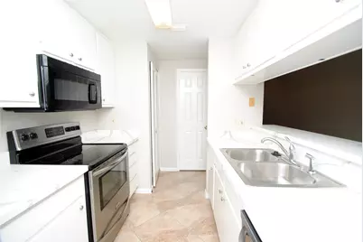 2626 North Boulevard #18, Houston, TX 77098 - Photo 5