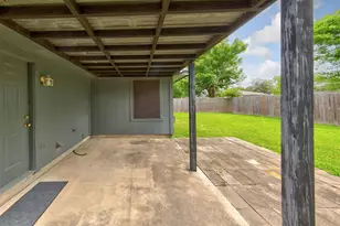 817 Cedar St, Deer Park, TX 77536 - Photo 19
