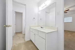 11726 Dorrance Ln, Meadows Place, TX 77477 - Photo 27