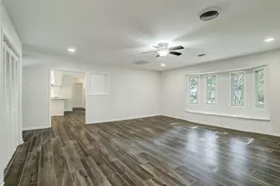 4134 Hill Oak Dr, Houston, TX 77092 - Photo 7