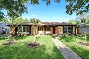4134 Hill Oak Dr, Houston, TX 77092 - Photo 1