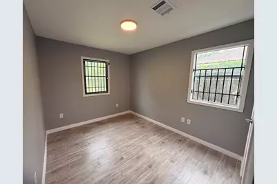 222 E John Alber Road, Houston, TX 77037 - Photo 13