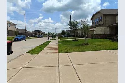 1270 Glendora Drive, Rosharon, TX 77583 - Photo 7