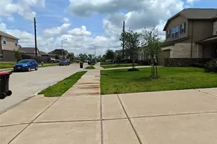 1270 Glendora Dr, Rosharon, TX 77583 - Photo 7