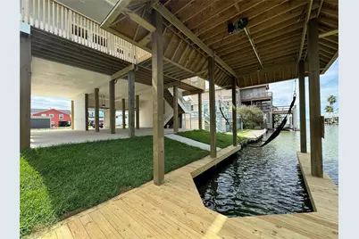 18 Edgewater, Bayou Vista, TX 77563 - Photo 9