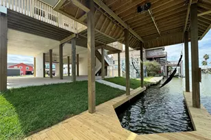 18 Edgewater, Bayou Vista, TX 77563 - Photo 9