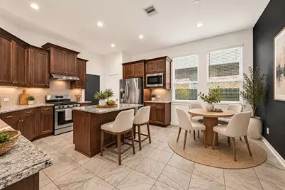 6710 Coral Hollow Drive, Baytown, TX 77521 - Photo 3