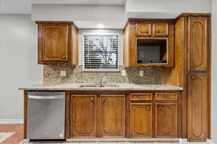 537 Keith Ave, Houston, TX 77504 - Photo 13