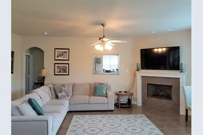 2566 Riverway Drive, Conroe, TX 77304 - Photo 3