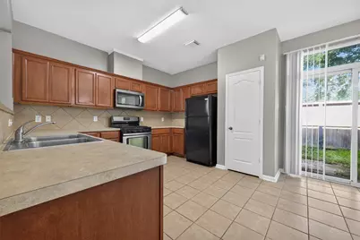 8126 Montague Manor Lane, Houston, TX 77072 - Photo 15