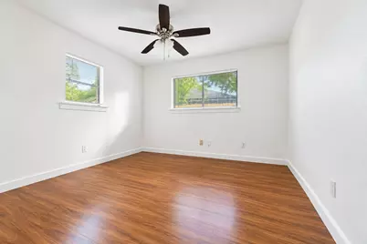 4210 1/2 Delhi Street, Houston, TX 77022 - Photo 9