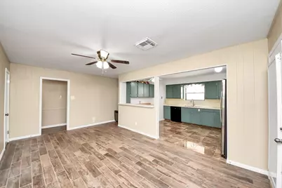 901 Alyse Street, Deer Park, TX 77536 - Photo 9