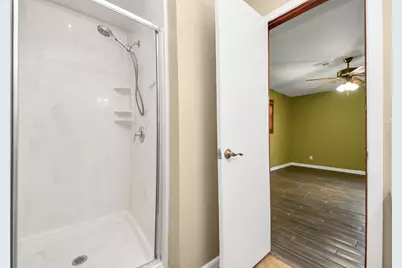 901 Alyse Street, Deer Park, TX 77536 - Photo 17
