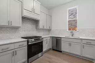 2722 Crown Rdg Dr, Missouri City, TX 77459 - Photo 5