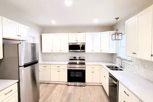 1533 Harvard St, Houston, TX 77008 - Photo 9