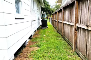 1533 Harvard St, Houston, TX 77008 - Photo 21