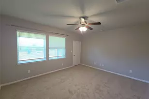 14114 Little River Dr, Baytown, TX 77523 - Photo 5