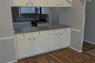 51 E Mistybreeze Cir, The Woodlands, TX 77381 - Photo 3