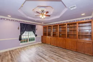 7316 Pine Dr, Alvin, TX 77511 - Photo 9