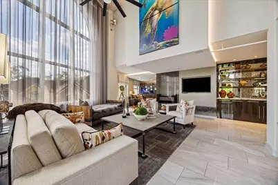 6007 Memorial Drive #304, Houston, TX 77007 - Photo 1
