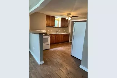 6710 Phillips Lane, Hitchcock, TX 77563 - Photo 7