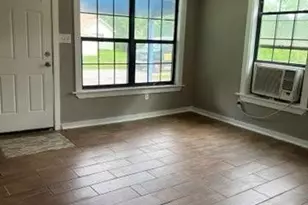 6710 Phillips Ln, Hitchcock, TX 77563 - Photo 3