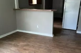 6710 Phillips Ln, Hitchcock, TX 77563 - Photo 9