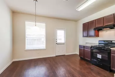 12319 Roy Mix Bohn Lane, Houston, TX 77044 - Photo 5