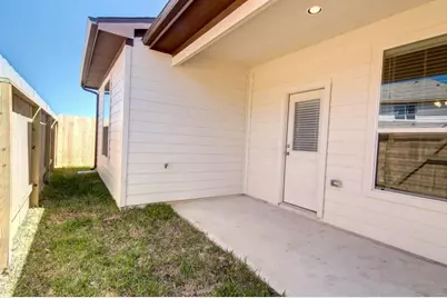 12319 Roy Mix Bohn Lane, Houston, TX 77044 - Photo 3