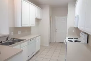 17147 Oakwood Chase Dr, Spring, TX 77379 - Photo 9