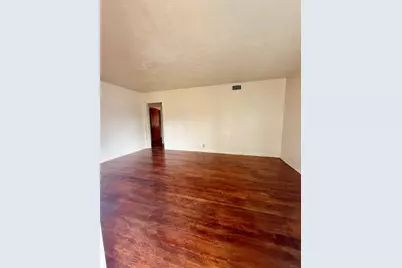 6211 Schevers Street, Houston, TX 77087 - Photo 5