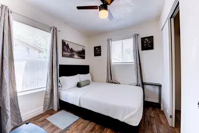 1121 Panama Street, Houston, TX 77009 - Photo 23