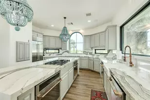 19219 Shores Dr, Galveston, TX 77554 - Photo 19
