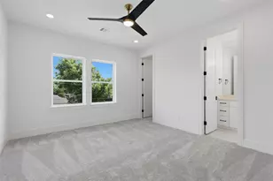8021 Turquoise Ln, Houston, TX 77055 - Photo 37