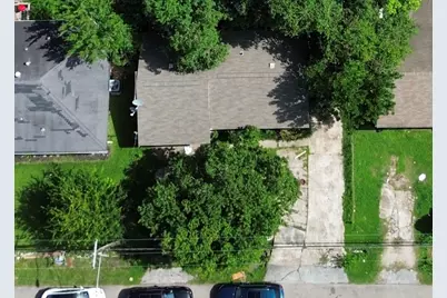707 E 40th 1/2 Street, Houston, TX 77022 - Photo 1