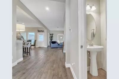 1541 N Blue Bonnet Lane, Angleton, TX 77515 - Photo 7