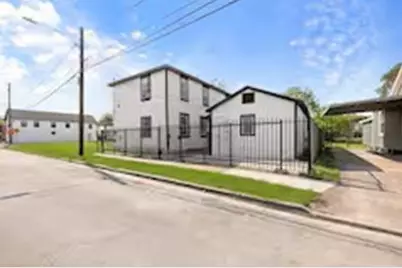 3126 Webster St #5, Houston, TX 77004 - Photo 7